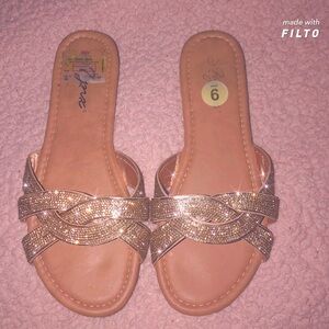 Elegant Gold Women's Sandals